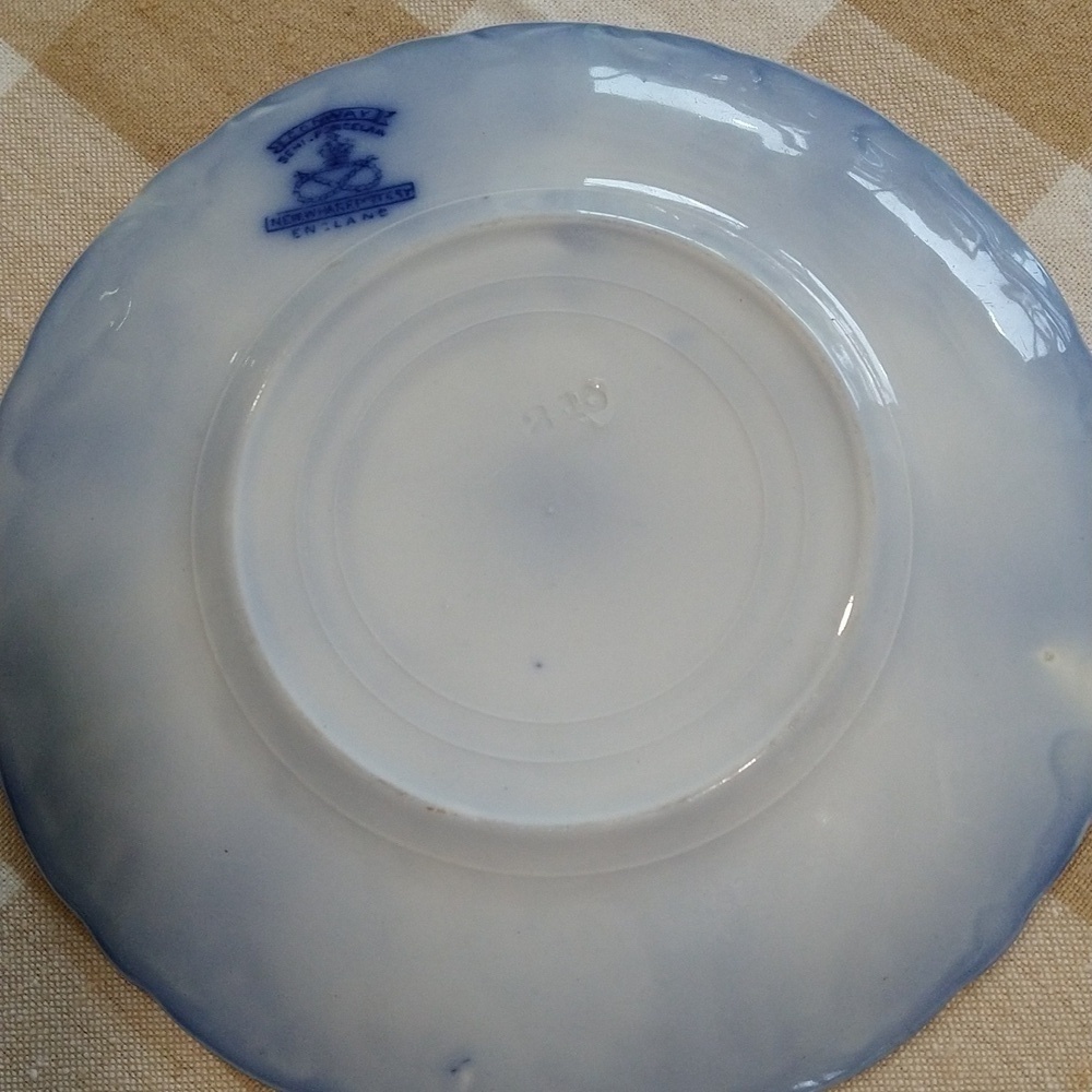 Antique flow blue salad dessert plate semi-porcelain Conway New Wharf   7 " - Picture 4 of 6